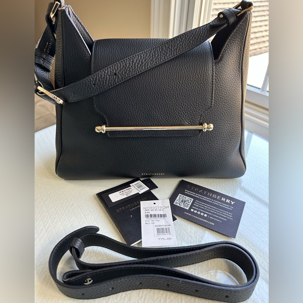Strathberry Multrees Midi Hobo in Grain Black Leather - Picture 5 of 13